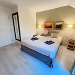 Avec Parking Gratuit - Piscine Et Jeux Apartament Branville