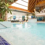 Avec Parking Gratuit - Piscine Et Jeux Branville
