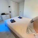Apartament Avec Parking Gratuit - Piscine Et Jeux