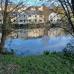 Avec Parking Gratuit - Piscine Et Jeux Branville