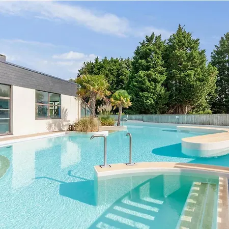 Avec Parking Gratuit - Piscine Et Jeux Apartamento