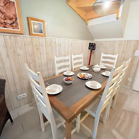 Avec Parking Gratuit - Piscine Et Jeux *