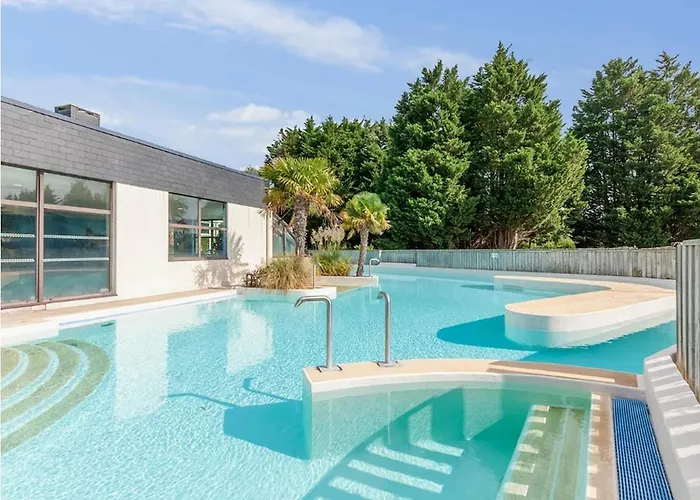 Avec Parking Gratuit - Piscine Et Jeux Lejlighed