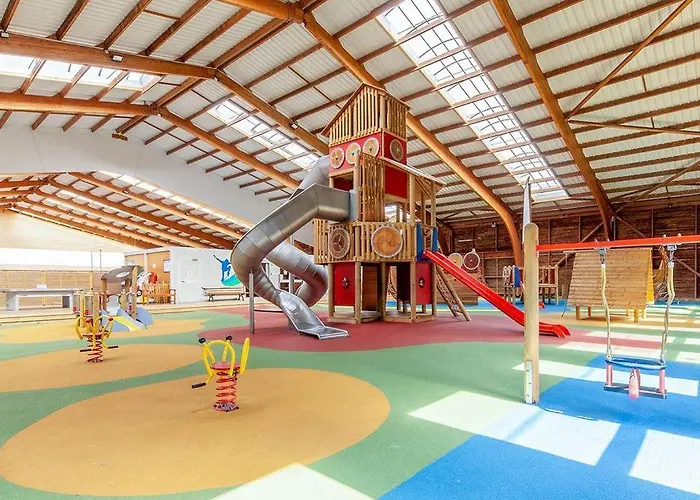 Avec Parking Gratuit - Piscine Et Jeux Lejlighed *